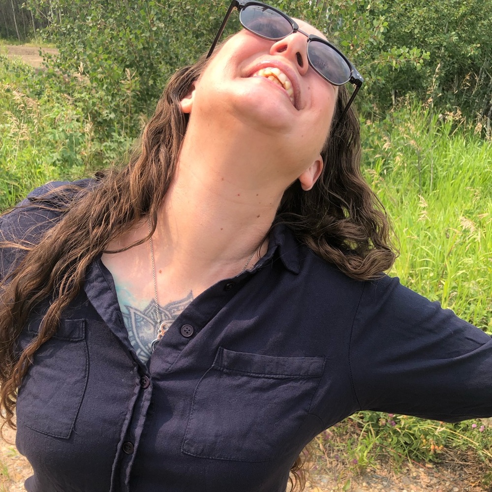 Meet your Posher, Myra